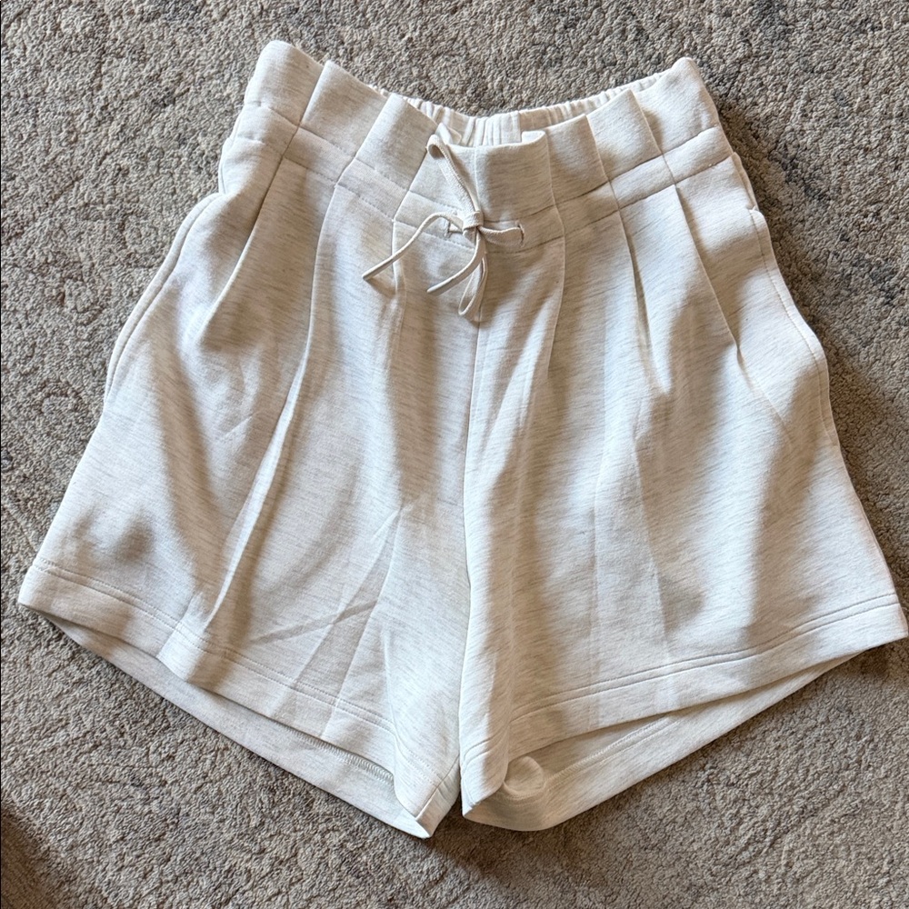 Women's Varley double soft Shorts